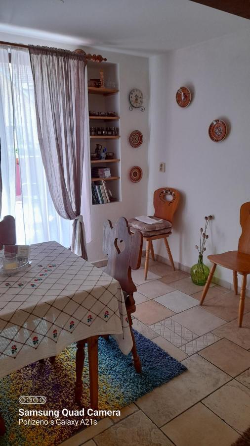 Appartement Atelier Spojovaci à Český Krumlov Extérieur photo