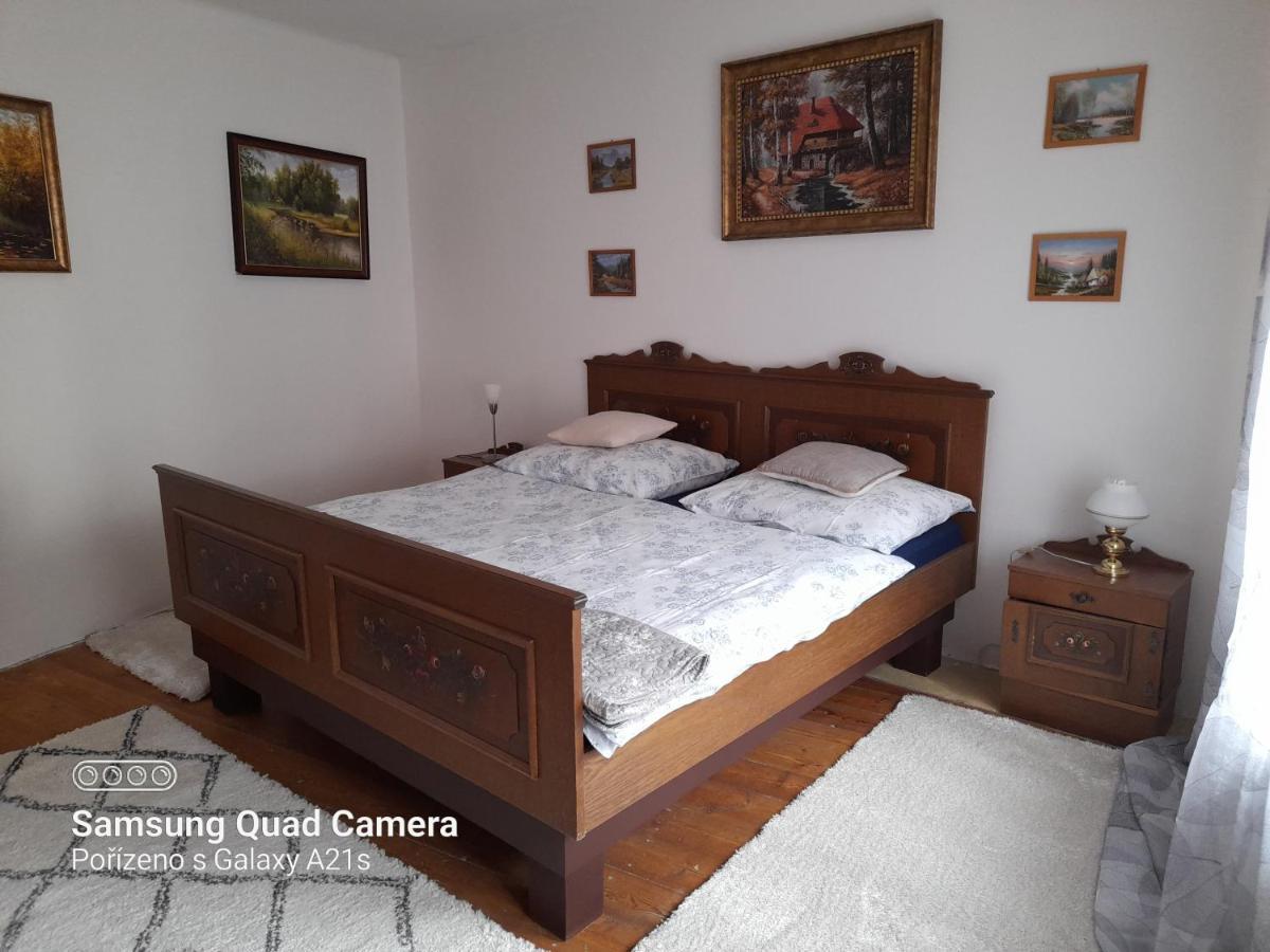 Appartement Atelier Spojovaci à Český Krumlov Extérieur photo